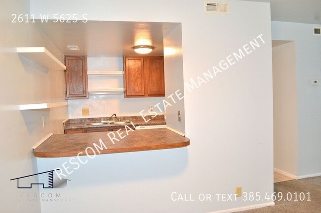 Building Photo - 2611 W 5625 S