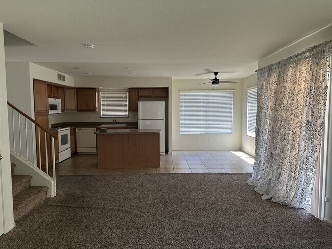 Building Photo - 42207 Chambers Dr