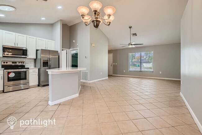 Building Photo - 2510 Cherry Blossom Court, Eustis, FL, 32726