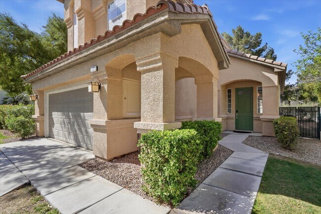 Building Photo - 1201 Palmares Ct