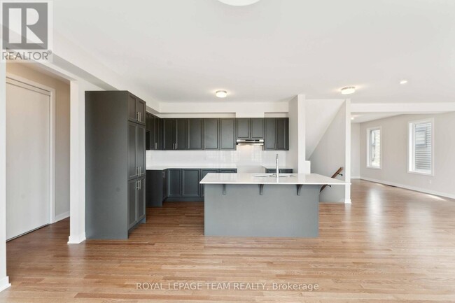 Building Photo - 172 Conservancy Dr