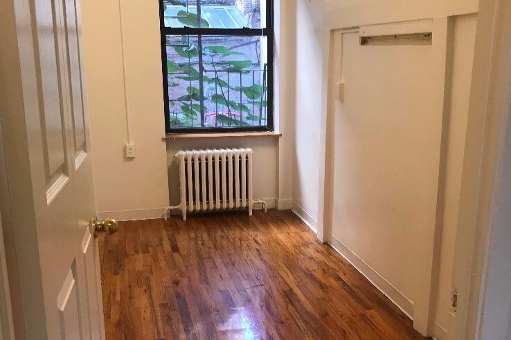 Primary Photo - 110 MacDougal St
