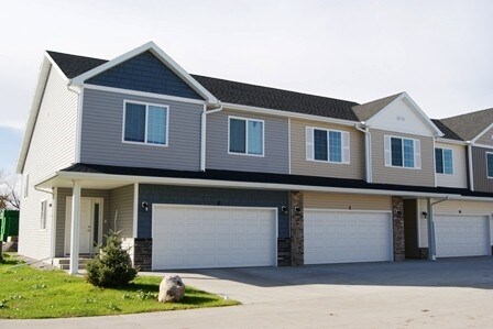 Foto principal - Montgomery Homestead Townhomes