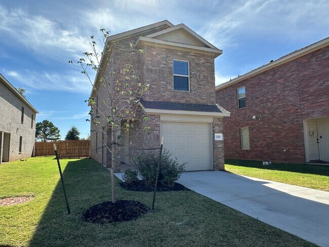 Foto del edificio - New Construction 3 bedroom, 2 1/2 Bathroom...