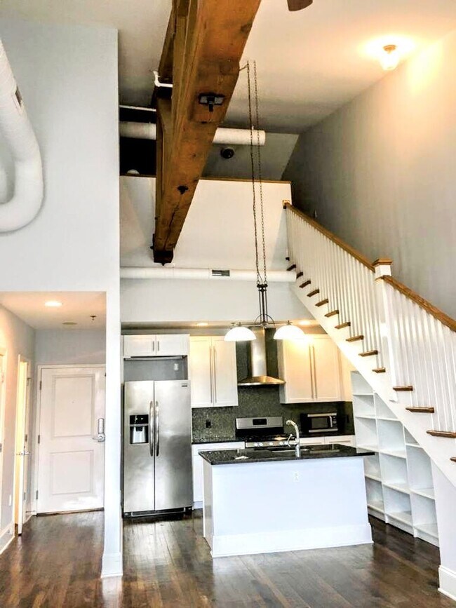 Foto del edificio - 410 Shurs Ln