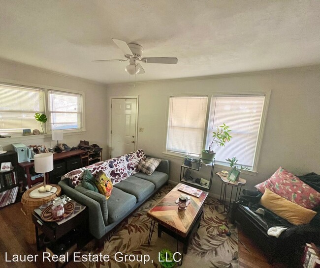 Foto del edificio - 3 br, 1 bath House - 608 Kyle St.
