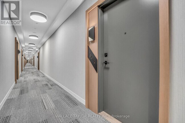 Photo du bâtiment - 35 Rolling Mills Rd