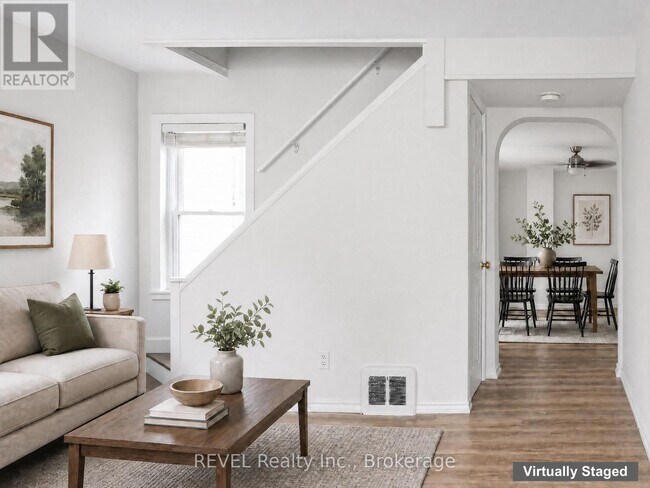 Photo du bâtiment - 389 Glendale Ave