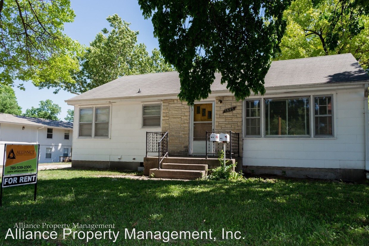 Foto principal - 1845 College Heights Rd