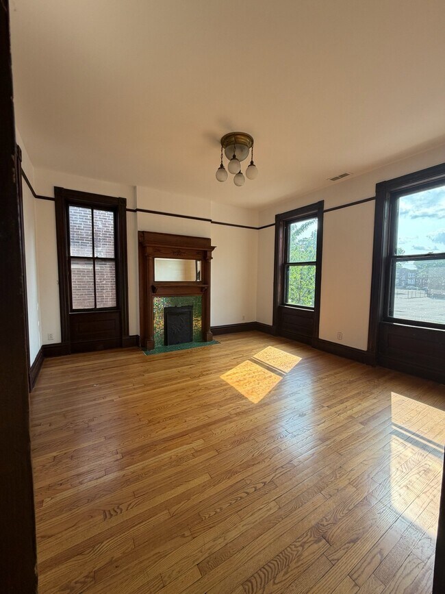 Foto del edificio - 2314A Louisiana Ave