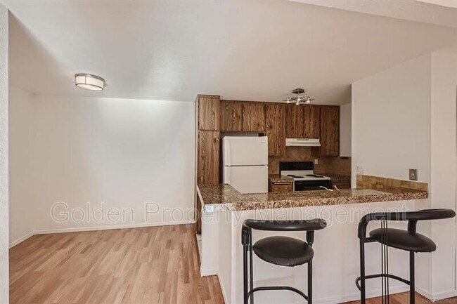 Foto del edificio - 9209 Village Glen Dr