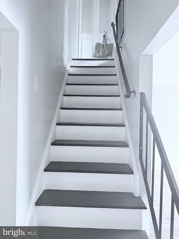 Building Photo - 3 Rutledge Pl