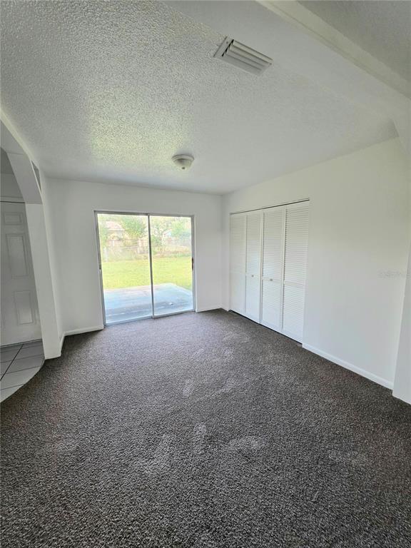 Foto del edificio - 5701 SE 4th St