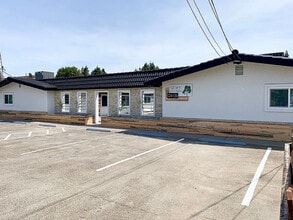 Building Photo - 134 Starr Ave