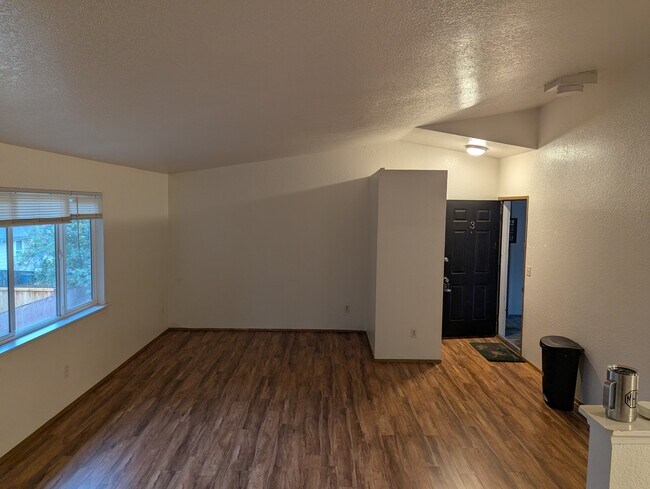 Foto del edificio - 1210 East St SE