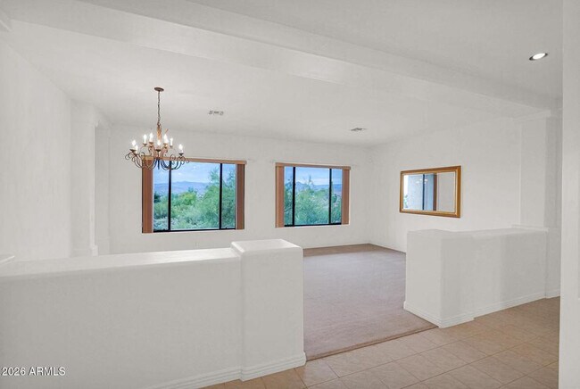 Foto del edificio - 18 E Paint Your Wagon Trail