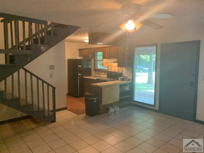 Building Photo - 510 Rustwood Dr