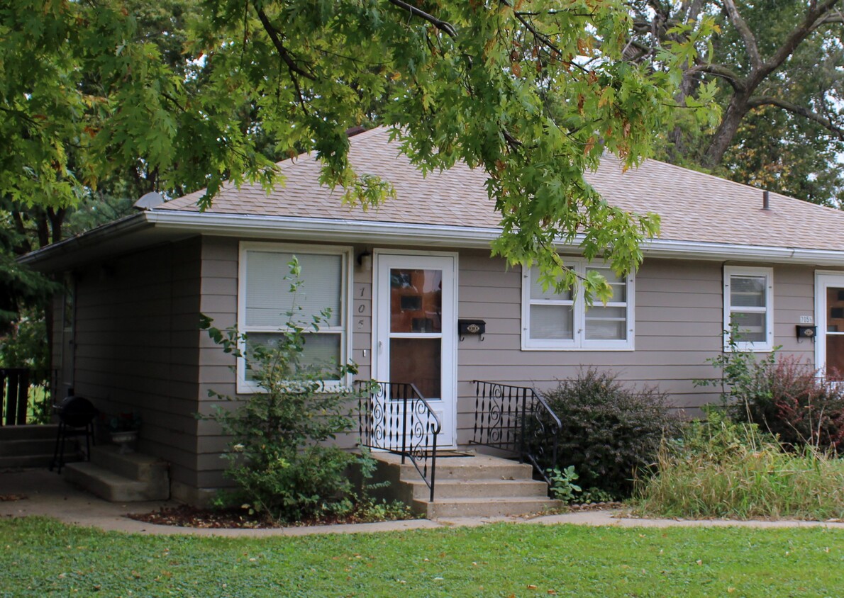 Foto principal - 705 Cedar St