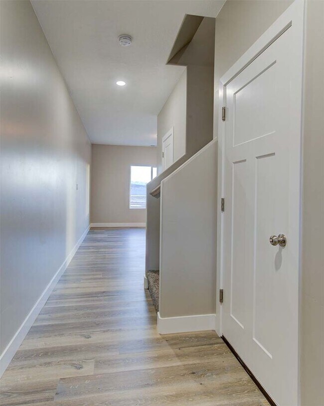 Building Photo - Brand new Cedar Reserve Townhomes