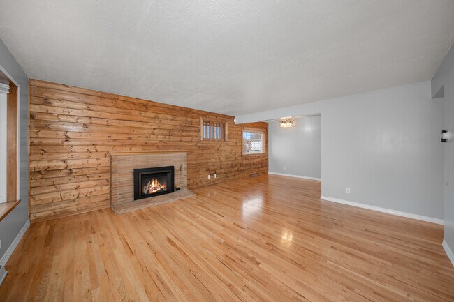 Foto del edificio - 6028 N Lincoln St