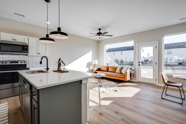 Foto del edificio - Long Beach-Tracy Plan