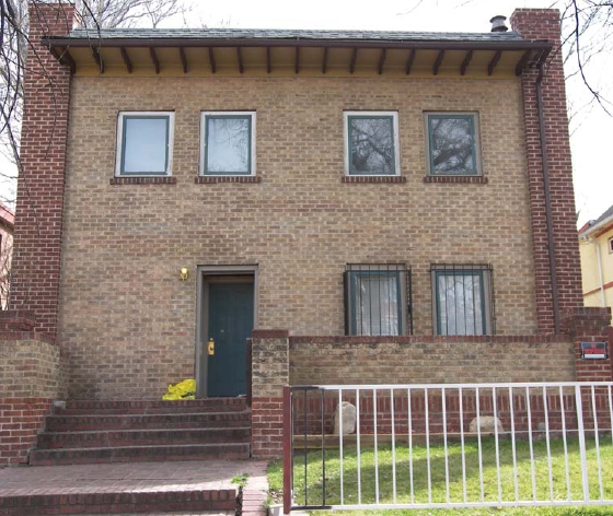 Building Photo - The Argosy Apartments