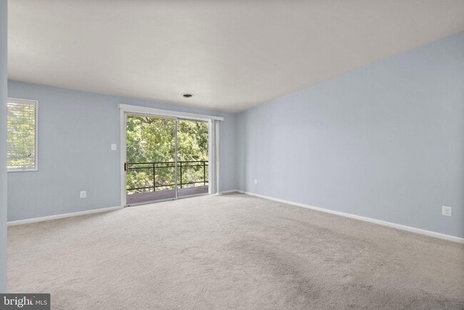 Building Photo - 10320 Rockville Pike
