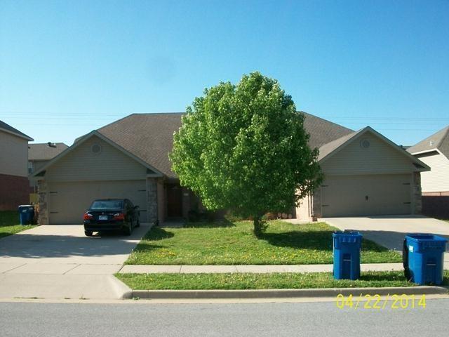 Foto principal - 3103 SW Deerfield Blvd