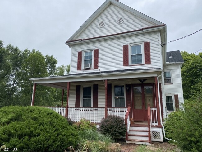 Building Photo - 15 Old Readington Rd