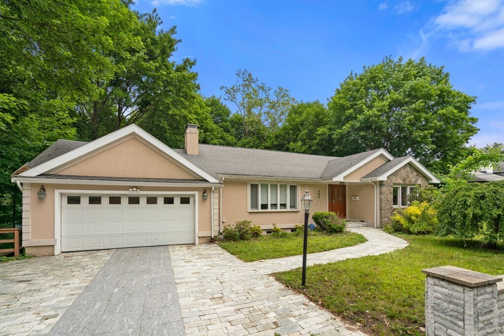 Foto principal - 580 Dedham St