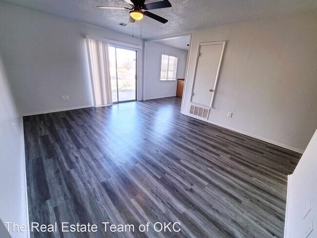 Foto del edificio - 3 br, 2 bath House - 407 Lotus Ave