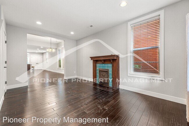 Foto del edificio - 3 br, 2.5 bath House - 1613 E 22nd Ave