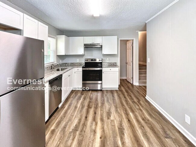 Foto del edificio - 2815 Crescent Ln