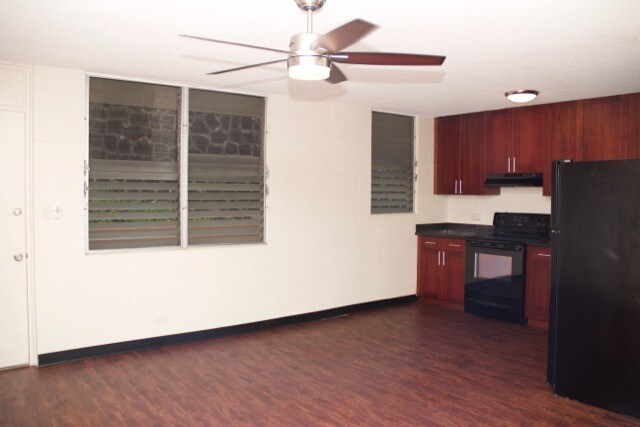 Building Photo - 275 Auwaiolimu St St