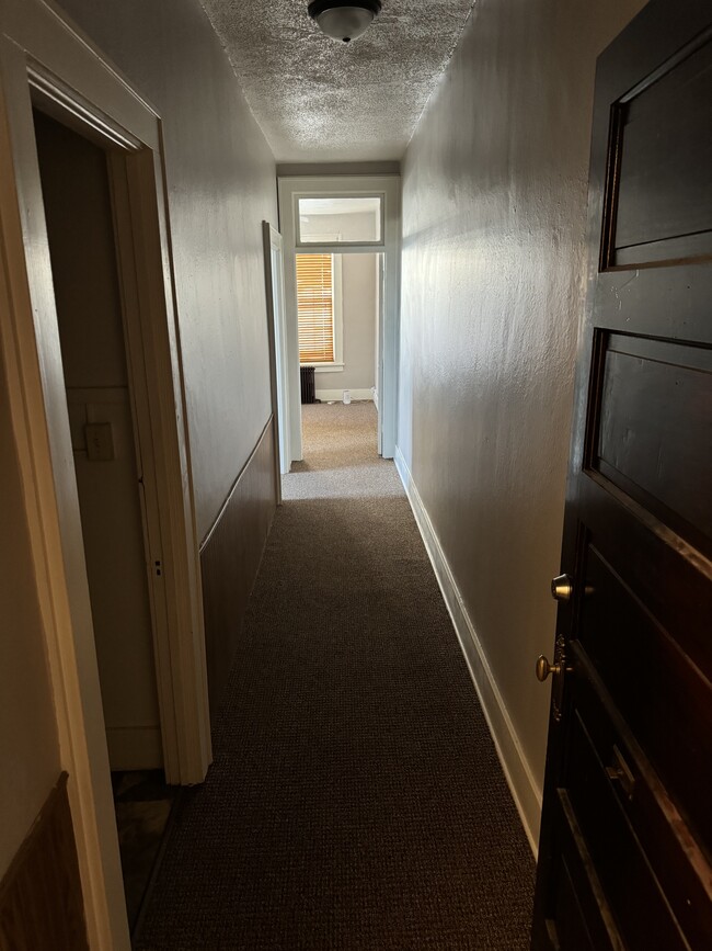 Building Photo - Midtown Mall