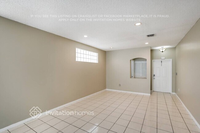 Foto del edificio - 3970 Fern Forest Rd