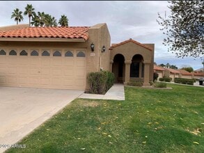 Building Photo - 9040 E Winchcomb Dr