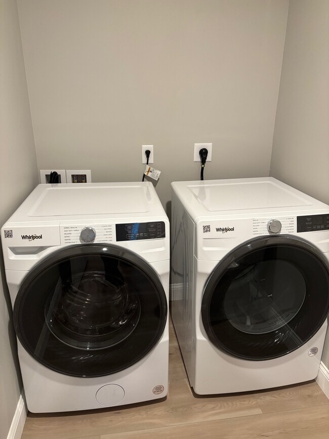 first floor laundry - 110 Sycamore Ln