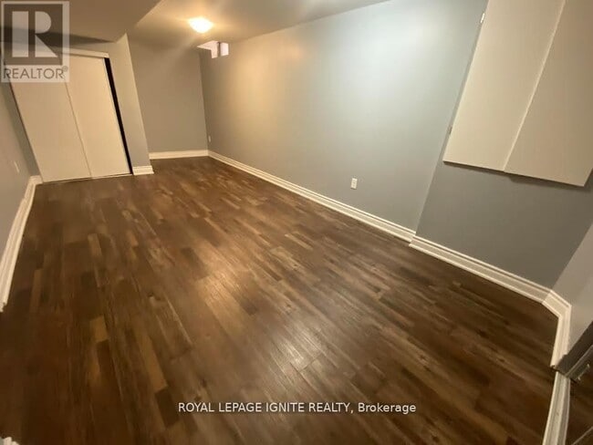 Photo du bâtiment - 62 Wandering Trail