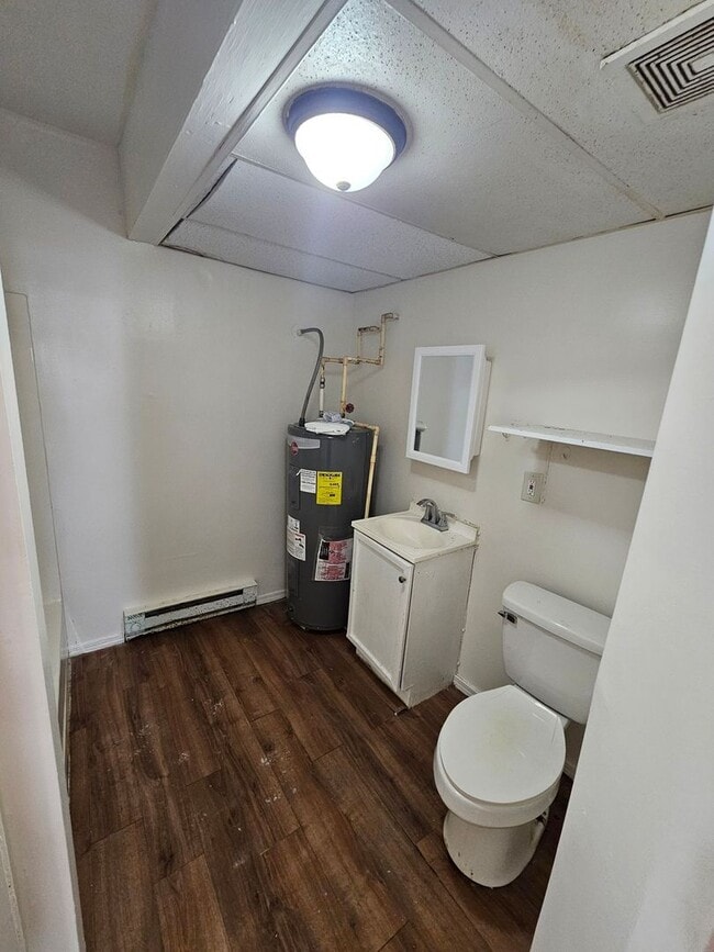 Building Photo - 2031-2033 S 15th Pl. (Duplex)