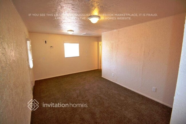 Foto del edificio - 9009 N 56th Ave