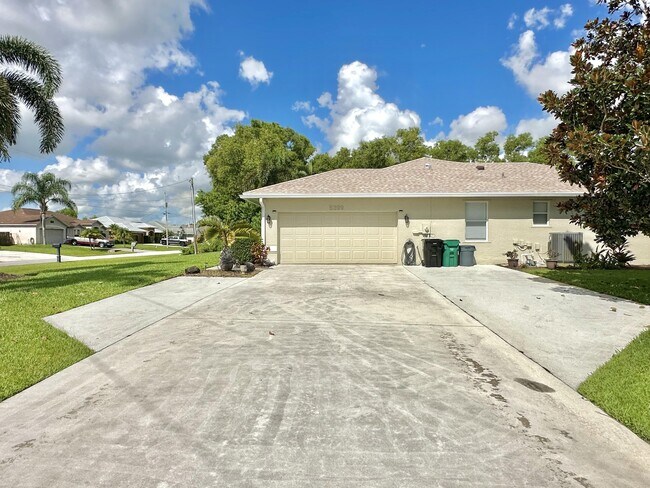 Foto del edificio - 5399 NW Lamoore Ln