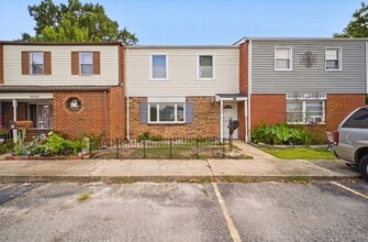 Building Photo - 3244 Yorkborough Way