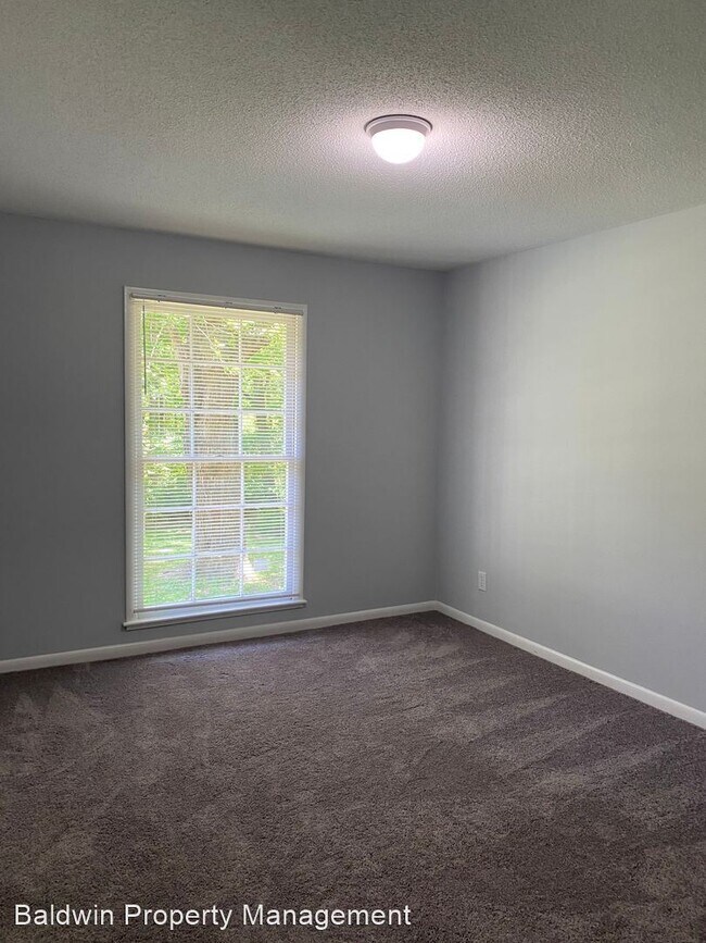 Foto del edificio - 3 br, 2 bath House - 2107 White Farm Lane