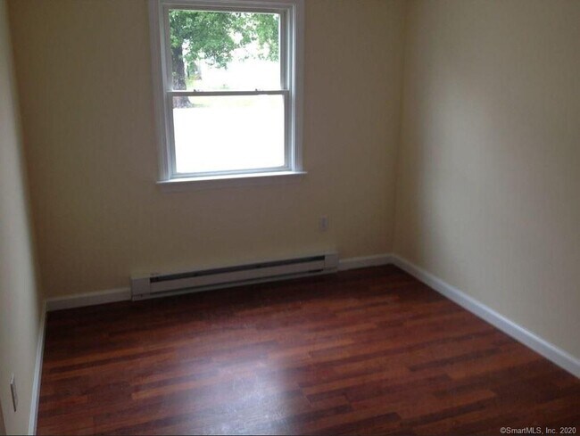 Building Photo - 22 Braeburn Ln