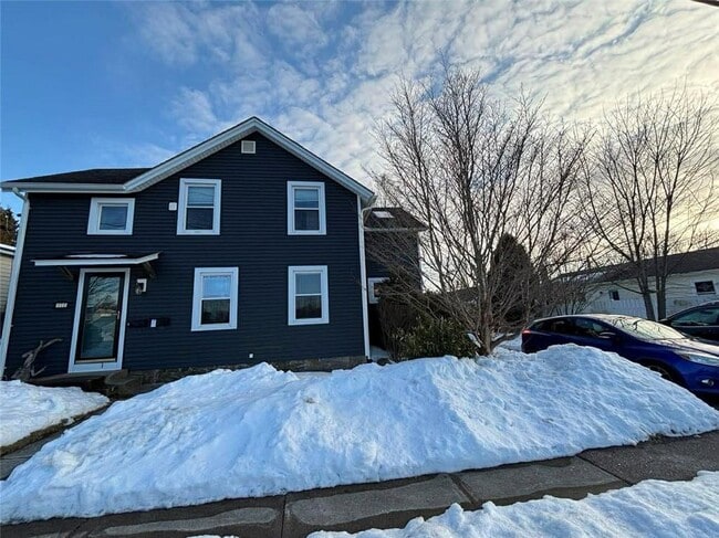 Foto del edificio - 12 Clark St