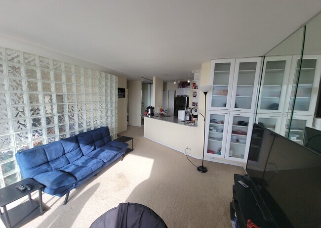 Foto del edificio - 5415 N Sheridan Rd