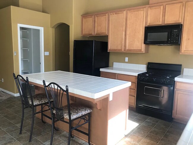 Foto del edificio - COMING SOON! Single family home in the SW