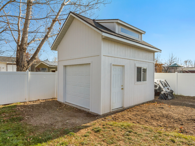 Building Photo - Newly remodeled home in Lehi!