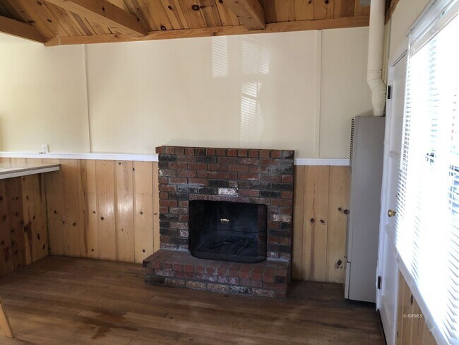 Foto del edificio - Loft Cabin Newly Remodeled